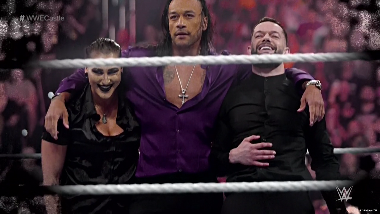 WWE_Clash_At_The_Castle_2022_720p_WEB_h264-HEEL_mp4_005407222.png
