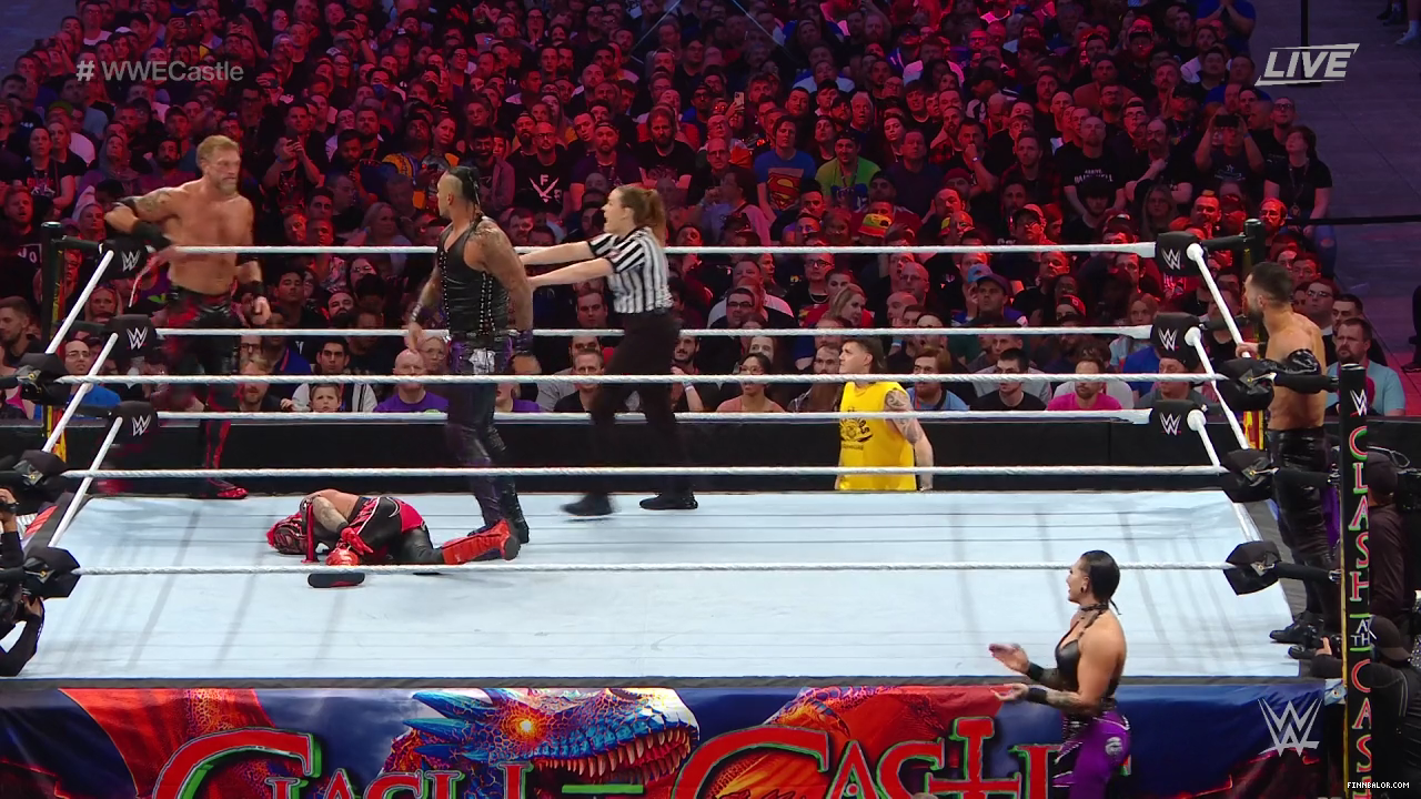 WWE_Clash_At_The_Castle_2022_720p_WEB_h264-HEEL_mp4_006287953.png
