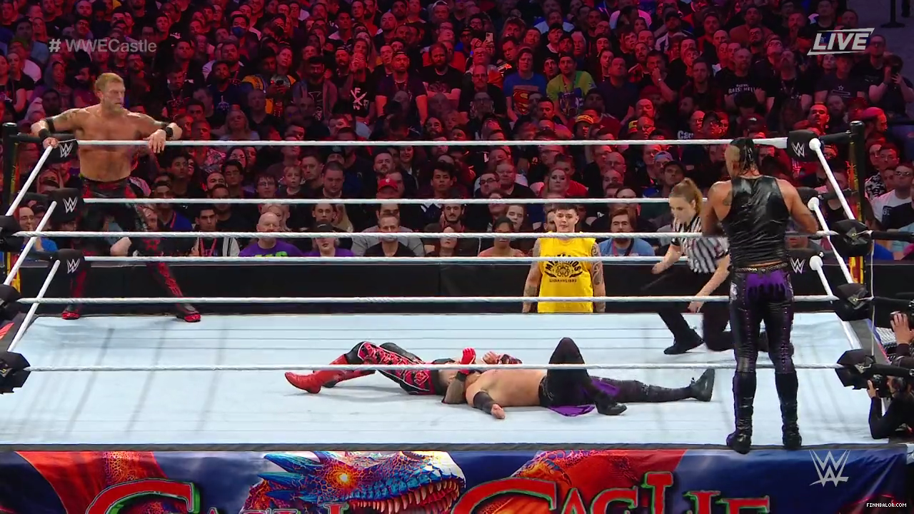 WWE_Clash_At_The_Castle_2022_720p_WEB_h264-HEEL_mp4_006328462.png