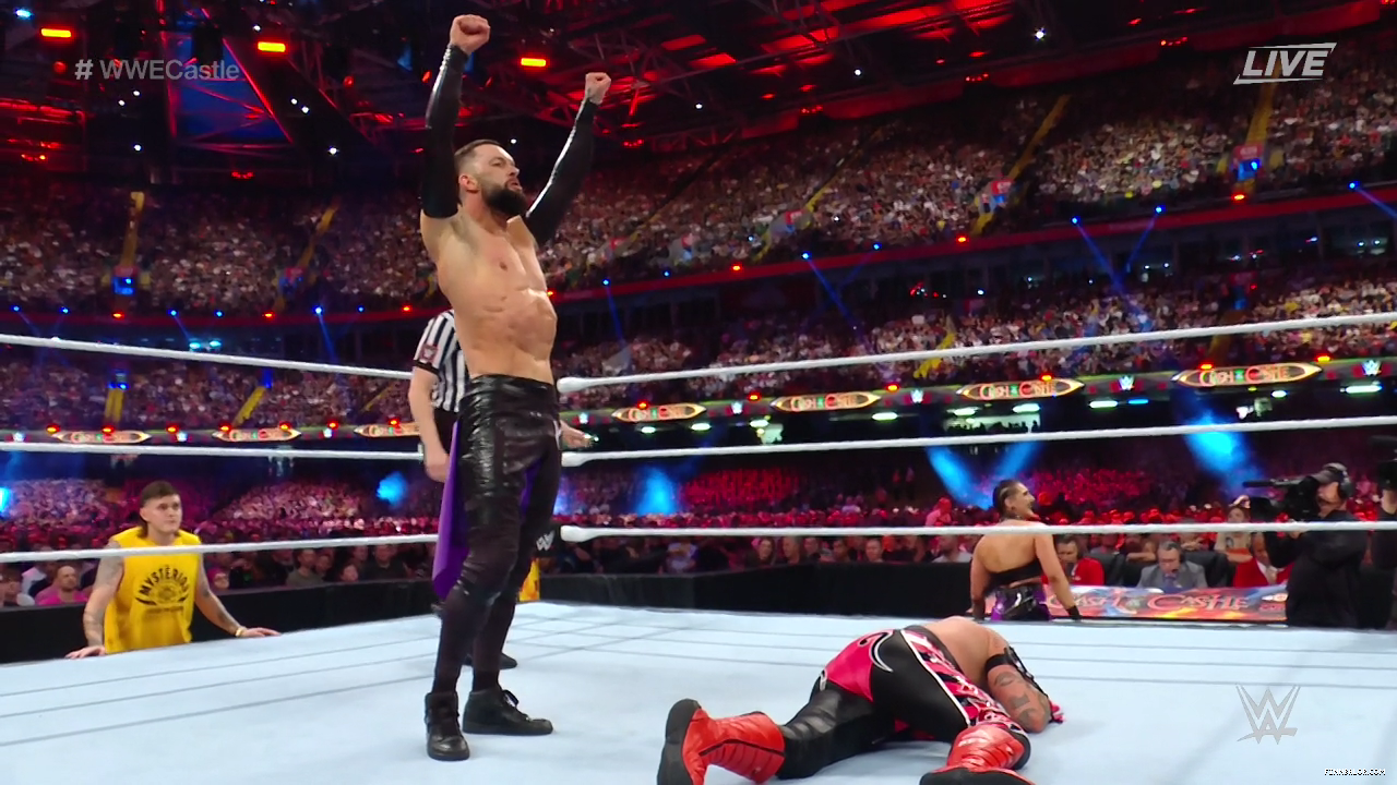 WWE_Clash_At_The_Castle_2022_720p_WEB_h264-HEEL_mp4_006336488.png