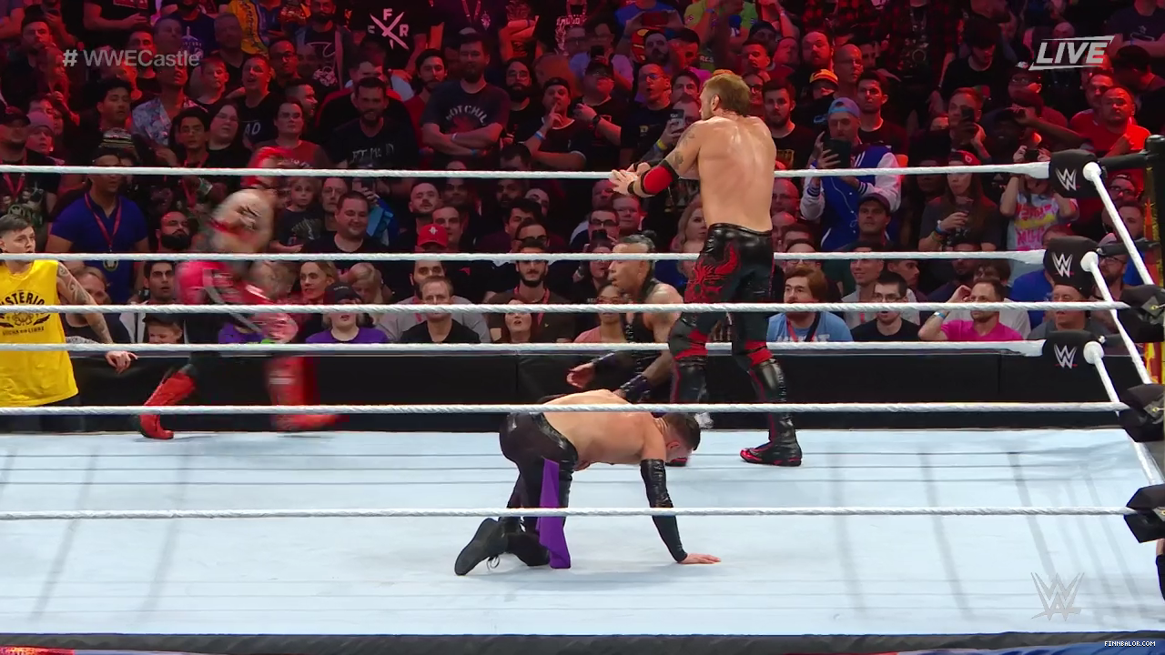 WWE_Clash_At_The_Castle_2022_720p_WEB_h264-HEEL_mp4_006537778.png