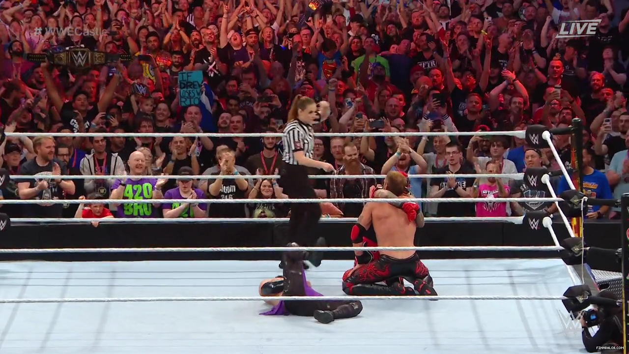 WWE_Clash_At_The_Castle_2022_720p_WEB_h264-HEEL_mp4_006730880.png